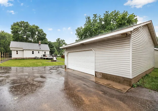 25th image of 413 3rd Ave E, Shakopee, MN 55379 | MLS# 7121546