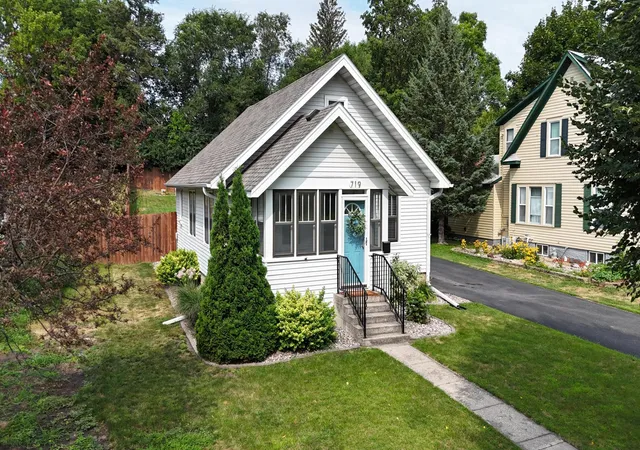 2nd image of 719 N Broadway, Fergus Falls, MN 56537 | MLS# 7121549