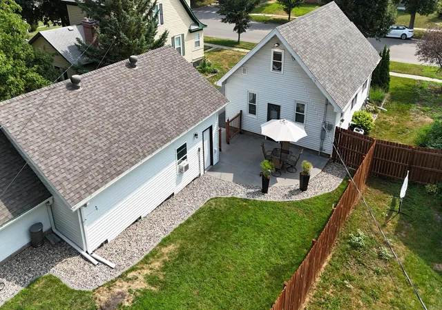 Photo 3 of Sale Pending at 719 N Broadway, Fergus Falls, MN 56537 | MLS# 7121549 | Listing updated on 2026-09-28