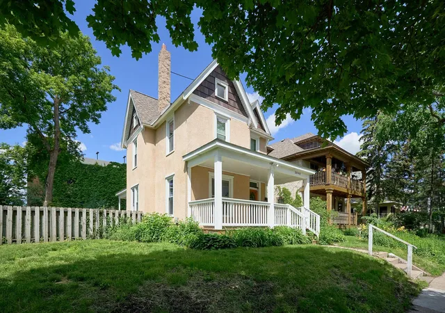 Listing Photo 3 - Condo for sale in building located at 3040 Fremont Ave S, Minneapolis, MN 55408