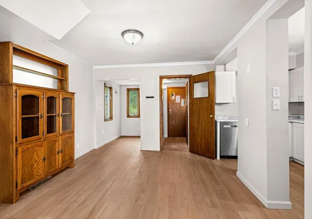 4th image of 1027 E 9th Street, Duluth, MN 55805 | MLS# 7121591