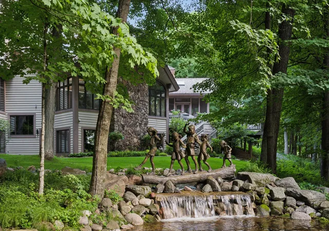1st image of 1420 Tamarack Dr, Long Lake, MN 55356 | MLS# 7121596