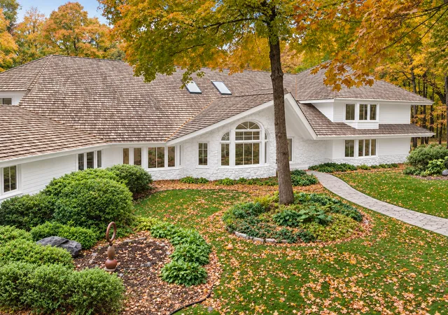Photo 1 of Mansion for sale at 1420 Tamarack Dr, Long Lake, MN 55356 | MLS# 7121596 | Listing updated on 2026-10-20