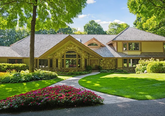 2nd image of 1420 Tamarack Dr, Long Lake, MN 55356 | MLS# 7121596