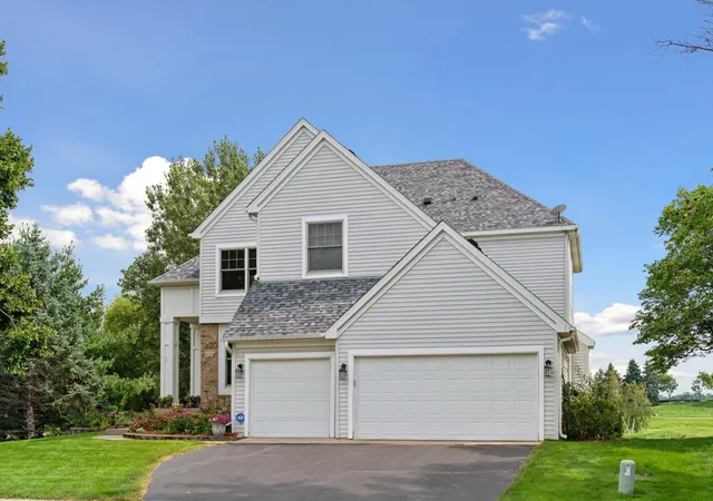 image of 11251 Nassau Cir Ne, Minneapolis, MN 55449 | MLS# 7121602