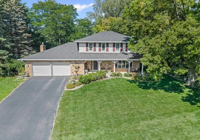 Photo 1 of Sale Pending at 14136 Frontier Ln, Burnsville, MN 55337 | MLS# 7121607 | Listing updated on 2026-10-06