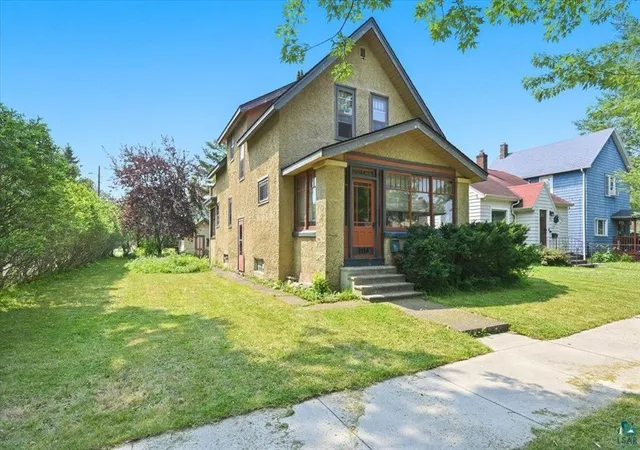 1st image of 1114 N 18th St, Superior, WI 54880 | MLS# 7121608