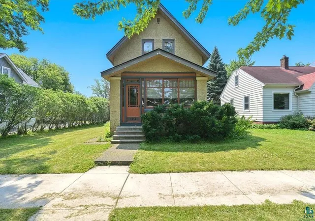 2nd image of 1114 N 18th St, Superior, WI 54880 | MLS# 7121608
