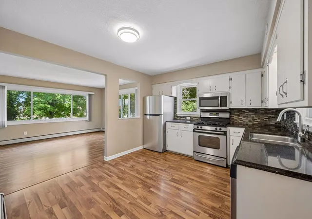 Photo 3 of Sale Pending at 1104 3rd Avenue NE, Buffalo, MN 55313 | MLS# 7121614 | Listing updated on 2026-08-16