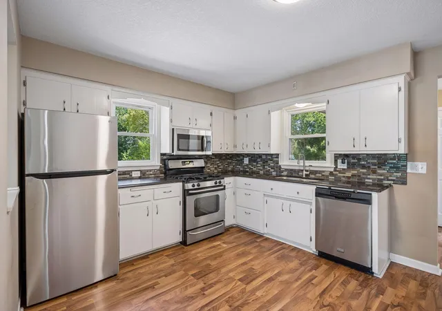 Photo 4 of Sale Pending at 1104 3rd Avenue NE, Buffalo, MN 55313 | MLS# 7121614 | Listing updated on 2026-08-16