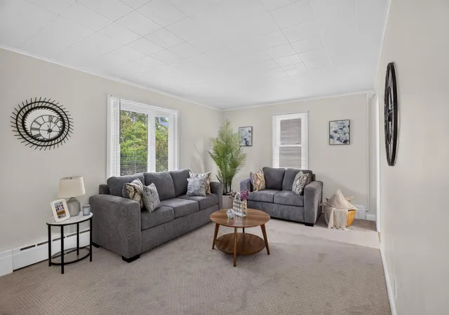 1st image of 1232 Skillman Ave W, Saint Paul, MN 55113 | MLS# 7121616