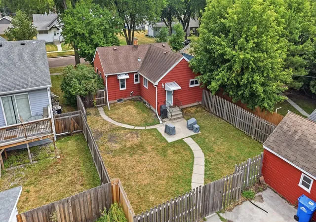 24th image of 1614 9th St N, Fargo, ND 58102 | MLS# 7121631