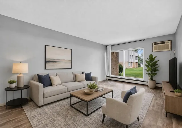 Photo 2 of Condo for sale at 1911 Viking Dr Nw #17, Rochester, MN 55901 | MLS# 7121635 | Listing updated on 2026-09-03