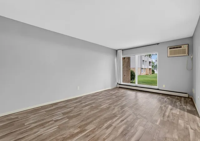 Photo 3 of Condo for sale at 1911 Viking Dr Nw #17, Rochester, MN 55901 | MLS# 7121635 | Listing updated on 2026-09-03