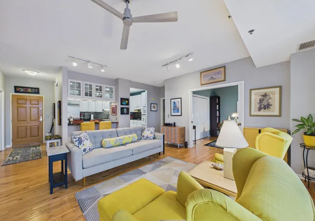 Photo 4 of Condo for sale at 6600 Lyndale Ave S #1206, Minneapolis, MN 55423 | MLS# 7121642 | Listing updated on 2026-09-19