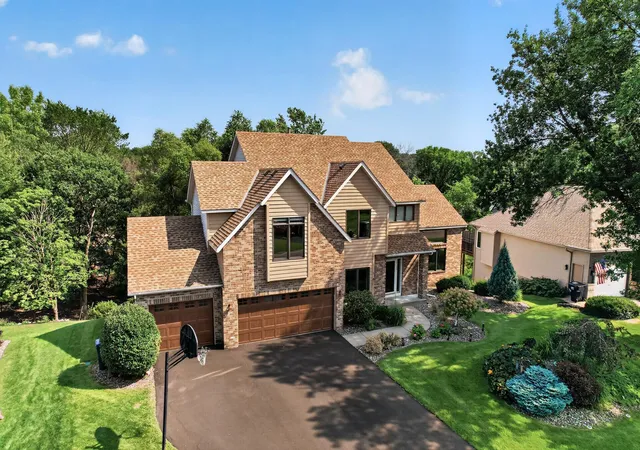 1st image of 17126 Jonathan Ct, Lakeville, MN 55044 | MLS# 7121660