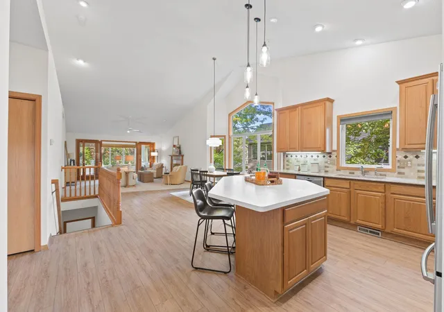 Photo 3 of Single family home for sale at 1478 Violet Ln, Saint Paul, MN 55122 | MLS# 7121676 | Listing updated on 2026-09-18