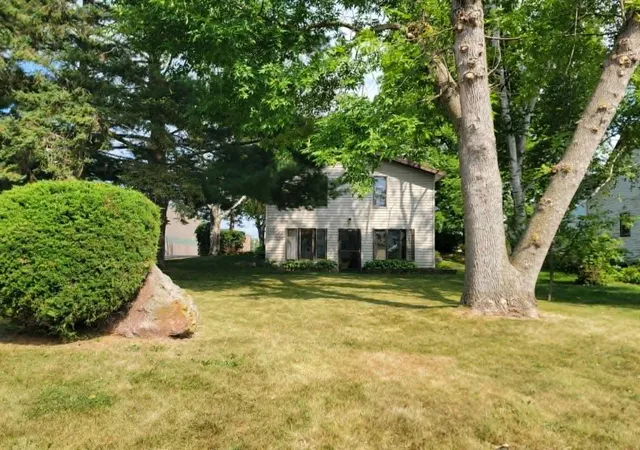 4th image of 460 4Th Ave S, Isle, MN 56342 | MLS# 7121680