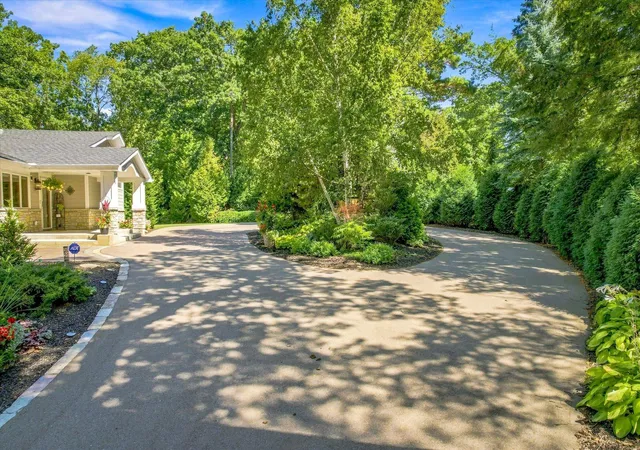 Photo 2 of Single family home for sale at 111 Teresa Dr, Saint Paul, MN 55118 | MLS# 7121684 | Listing updated on 2026-10-14