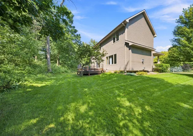 42nd image of 605 Knollwood Dr, Hudson, WI 54016 | MLS# 7121686