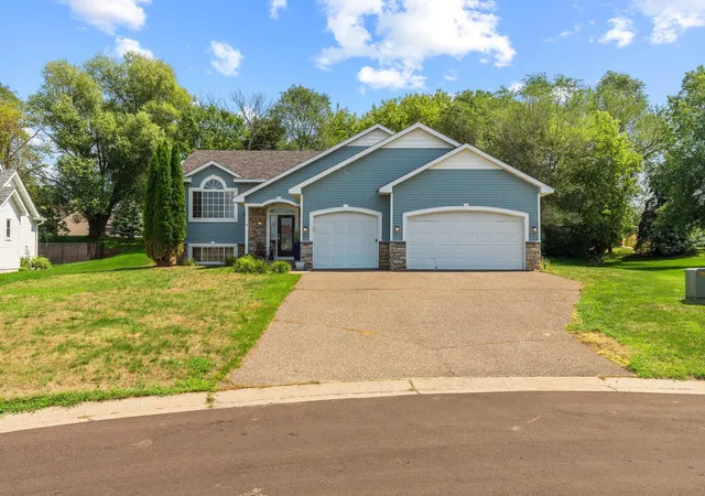 3rd image of 2733 Galway Ct, Hudson, WI 54016 | MLS# 7121707