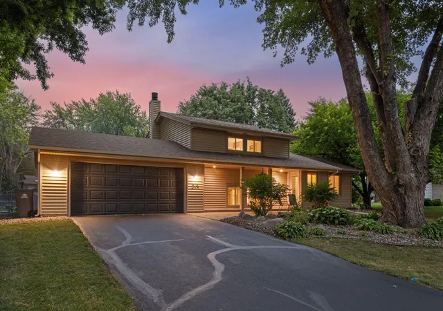 Photo 1 of Sale Pending at 514 Laredo Ln, Chanhassen, MN 55317 | MLS# 7121708 | Listing updated on 2026-08-18