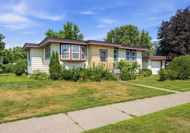 1st image of 407 W Buckman St, Augusta, WI 54722 | MLS# 7121713