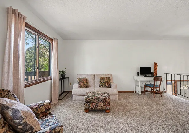 3rd image of 3916 Gershwin Ave N, Saint Paul, MN 55128 | MLS# 7121721