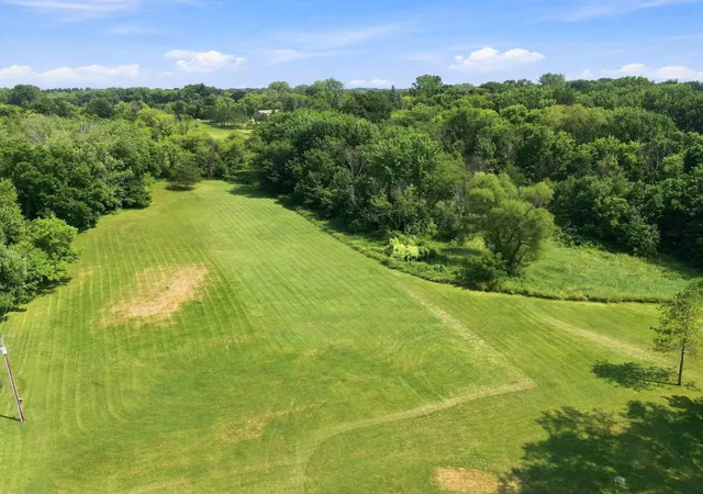 4th image of 918 County Rd 92 N, Maple Plain, MN 55359 | MLS# 7121746
