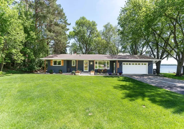 1st image of 736 Shorewood Dr, Detroit Lakes, MN 56501 | MLS# 7121772