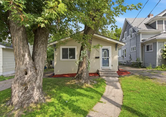 1st image of 1037 Gould Ave Ne, Minneapolis, MN 55421 | MLS# 7121779