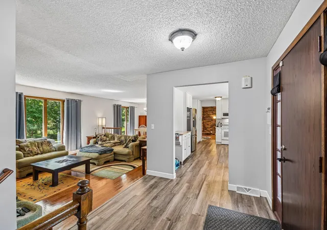 4th image of 3370 191St Ln Nw, Anoka, MN 55303 | MLS# 7121781
