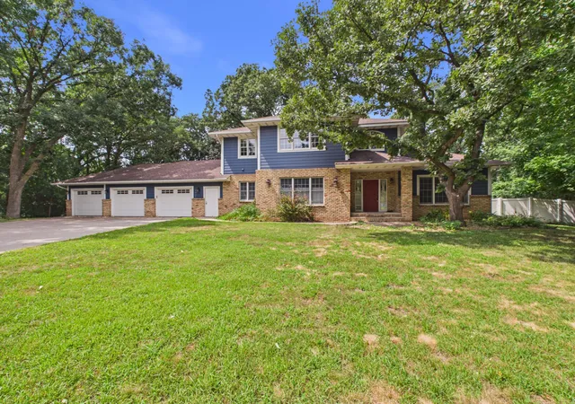 2nd image of 2527 Colony Cir, Saint Cloud, MN 56303 | MLS# 7121800