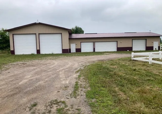 2nd image of 16660 80th St, Oak Park, MN 56357 | MLS# 7121805