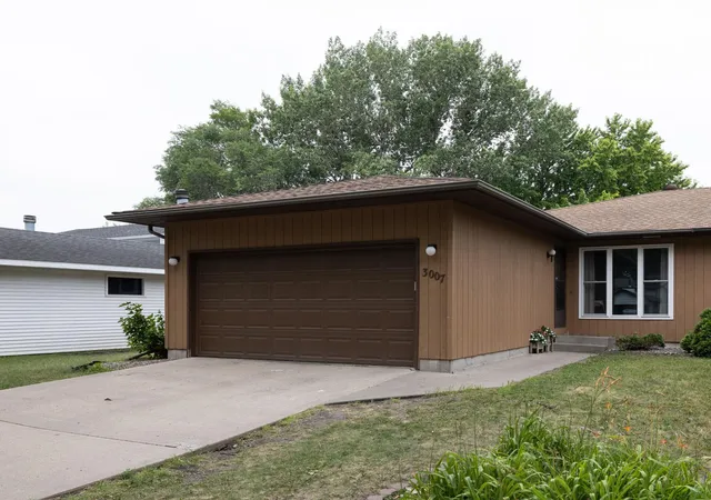 1st image of 3007 18Th St S, Fargo, ND 58103 | MLS# 7121828