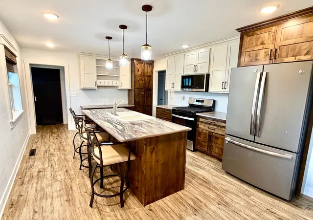 Photo 3 of Sale Pending at 507 6th Street Ne, Roseau, MN 56751 | MLS# 7121834 | Listing updated on 2026-08-13