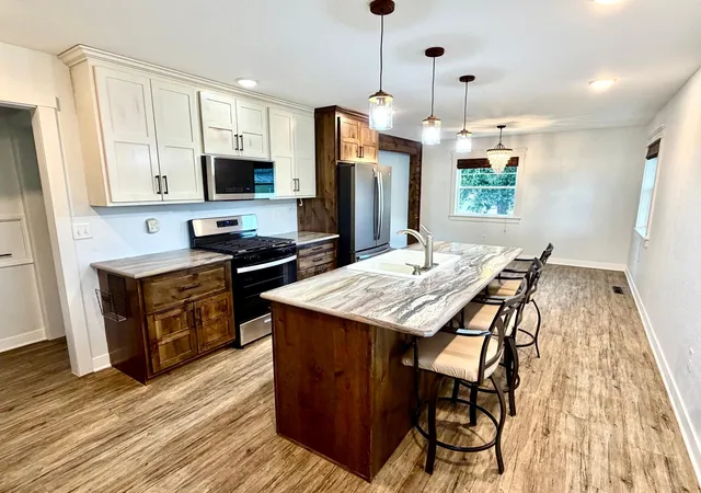 Photo 3 of Sale Pending at 507 6th Street NE, Roseau, MN 56751 | MLS# 7121834 | Listing updated on 2026-08-13