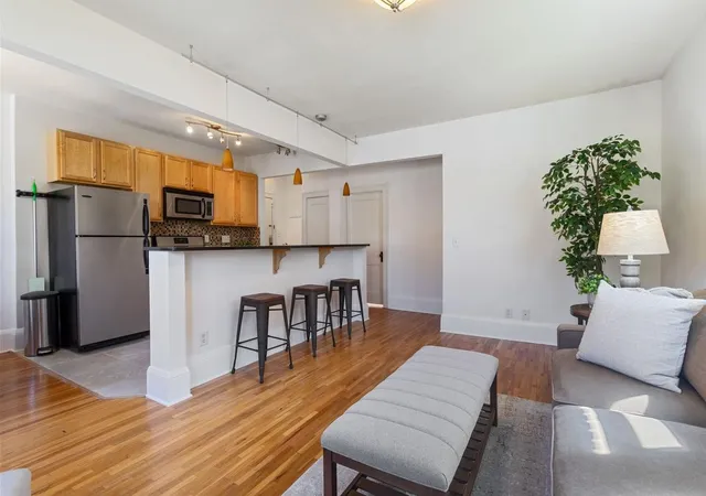 Photo 3 of Condo for sale at 3520 Emerson Ave S #205, Minneapolis, MN 55408 | MLS# 7121839 | Listing updated on 2026-08-05