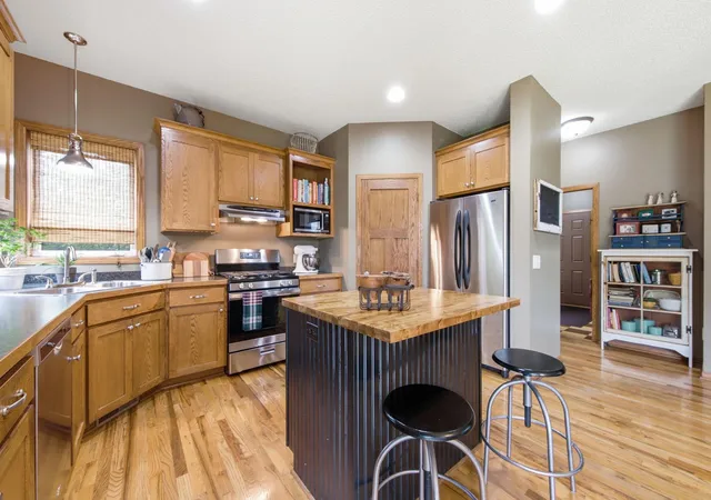 Photo 4 of Single family home for sale at 4785 187th Street W, Farmington, MN 55024 | MLS# 7121856 | Listing updated on 2026-08-29