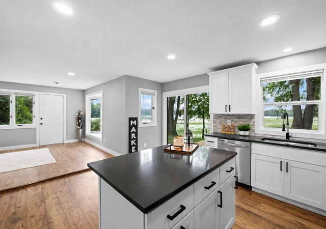 Photo 4 of Single family home for sale at 5415 Twin Lake Blvd E, Minneapolis, MN 55429 | MLS# 7121857 | Listing updated on 2026-08-14