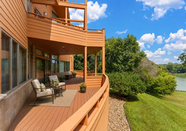 Photo 4 of Single family home for sale at 7846 Ithaca Ln N, Maple Grove, MN 55311 | MLS# 7121861 | Listing updated on 2026-10-05