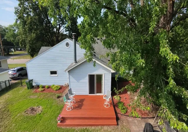 Photo 2 of Single family home for sale at 1716 Oakcrest Ave, Saint Paul, MN 55113 | MLS# 7121869 | Listing updated on 2026-09-30