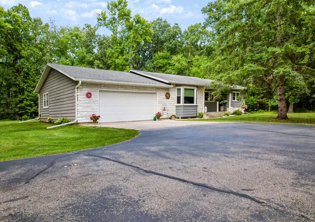 5th image of 57773 County Hwy 56, New York Mills, MN 56567 | MLS# 7121876