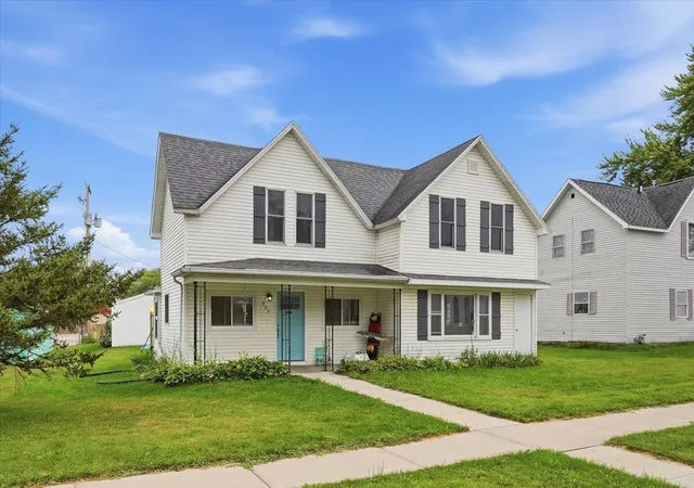 2nd image of 504 Cedar St, Colfax, WI 54730 | MLS# 7121899