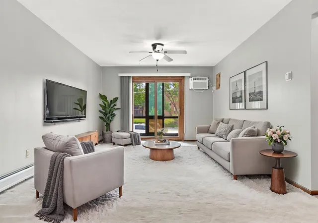 Photo 3 of Condo for sale at 2700 Oxford St N #116, Saint Paul, MN 55113 | MLS# 7121905 | Listing updated on 2026-10-06