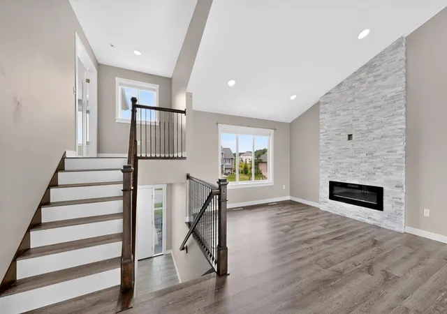 Photo 3 of Single family home for sale at 886 Portsmith Dr NW, Rochester, MN 55901 | MLS# 7121913 | Listing updated on 2026-09-22
