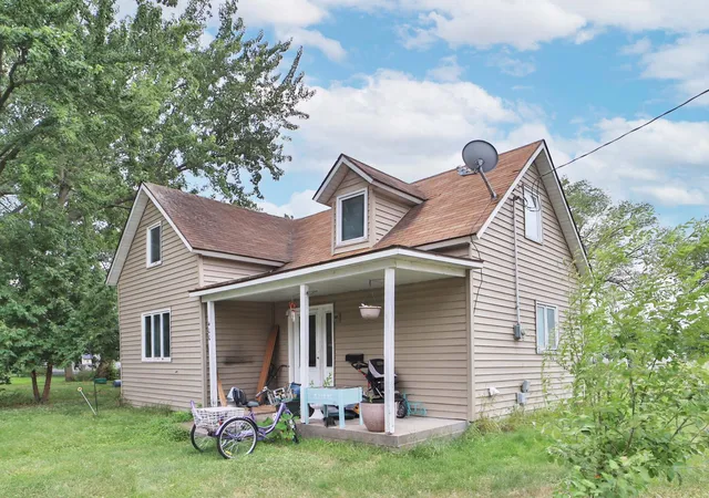 1st image of 400 5th St Sw, Little Falls, MN 56345 | MLS# 7121918