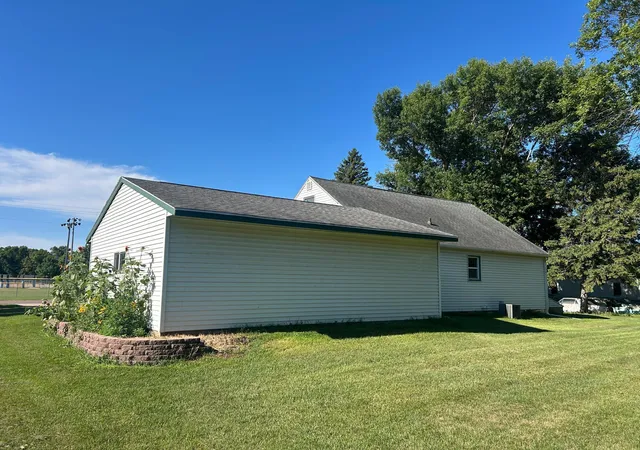 Photo 3 of Sale Pending at 630 W Marsh St, Tyler, MN 56178 | MLS# 7121930 | Listing updated on 2026-08-24