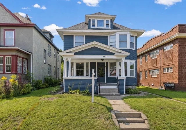 2nd image of 892 Marshall Ave, Saint Paul, MN 55104 | MLS# 7121937