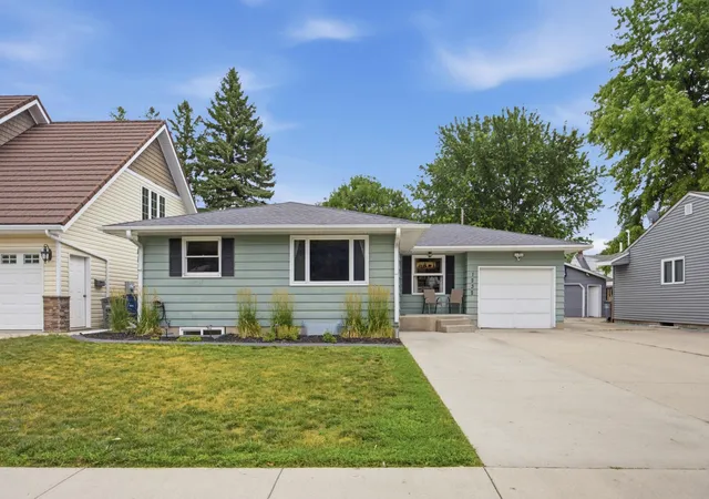 1st image of 1232 15th St N, Moorhead, MN 56560 | MLS# 7121940
